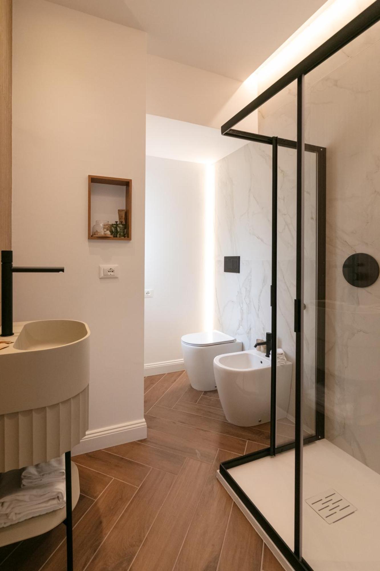 Mt Apartments แตร์โมลิ ภายนอก รูปภาพ