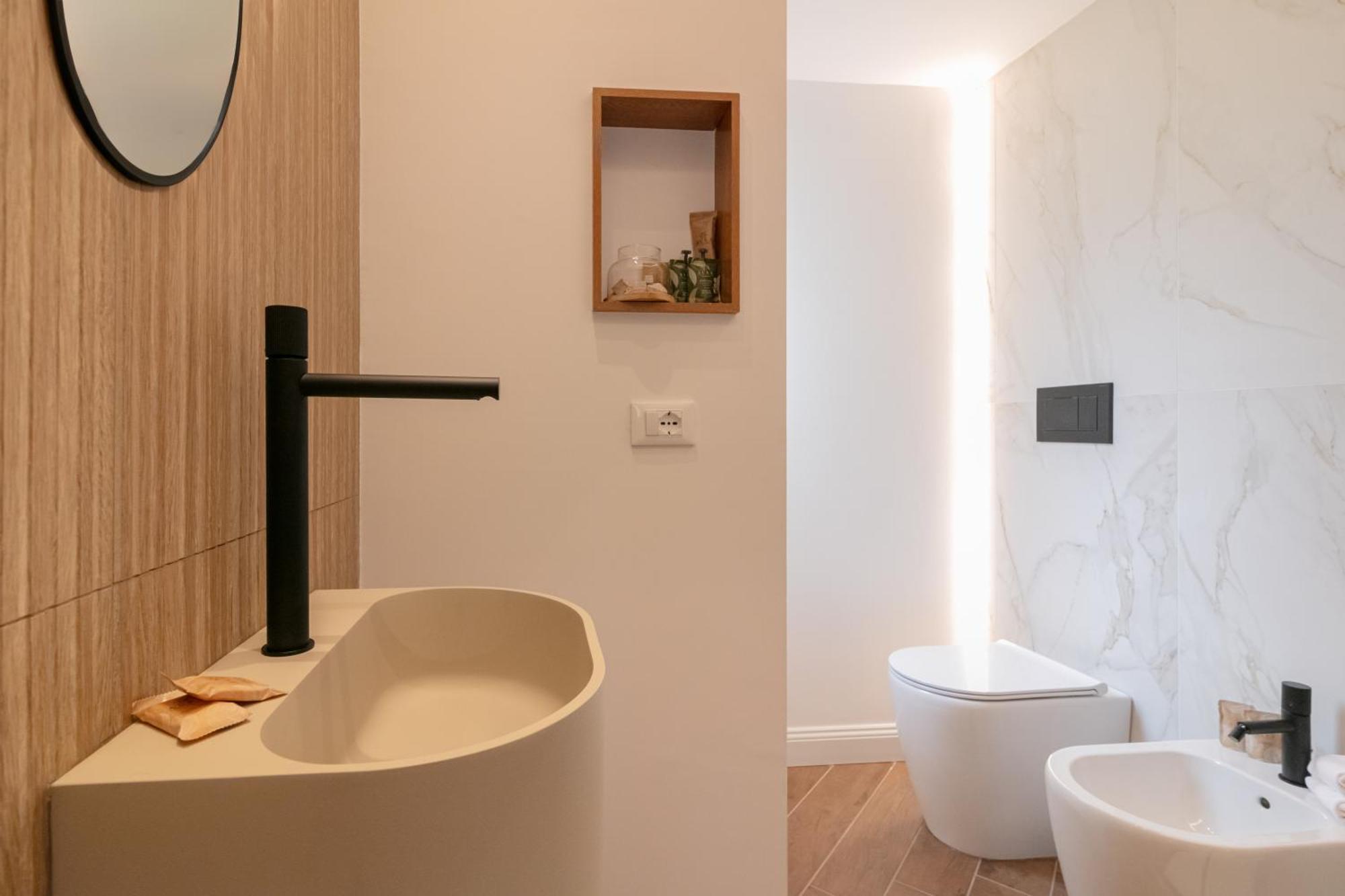 Mt Apartments แตร์โมลิ ภายนอก รูปภาพ