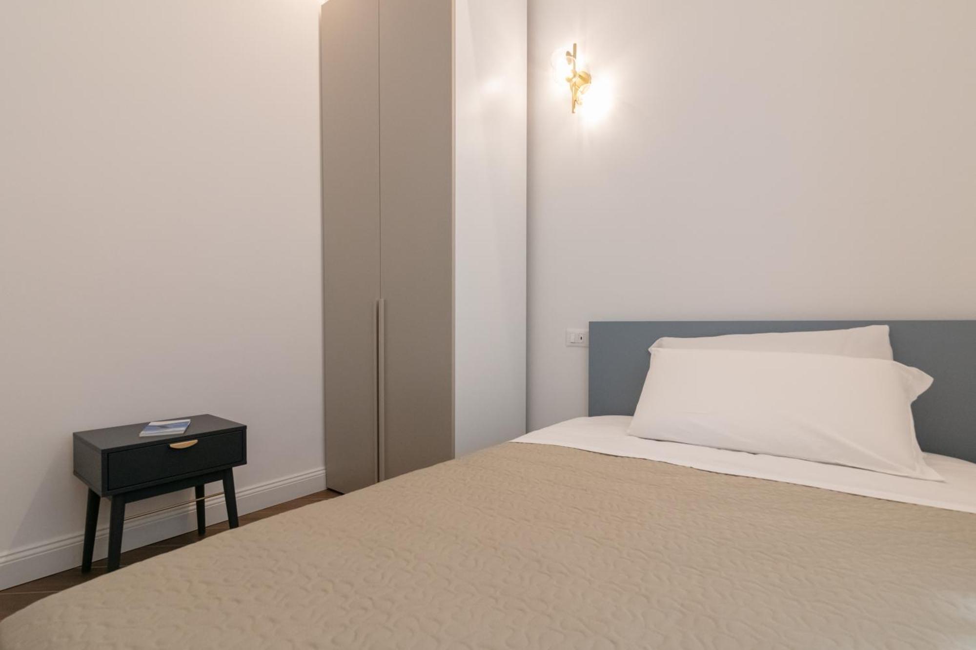 Mt Apartments แตร์โมลิ ภายนอก รูปภาพ